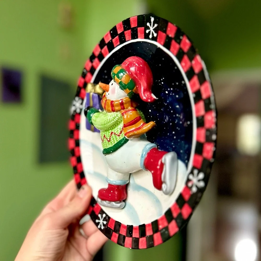 Vintage 3D Winter Snowman Ice Skating Christmas Festive Holiday GANZ Wall Plate